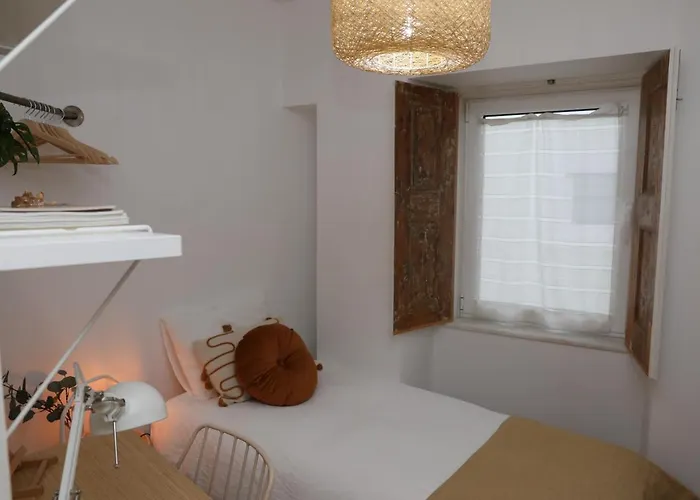 Casa Rosas Do Mondego Фигейра-да-Фош